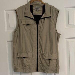 Men's Lightweight Khaki Utility Vest with Zip Front - Outdoor Layer